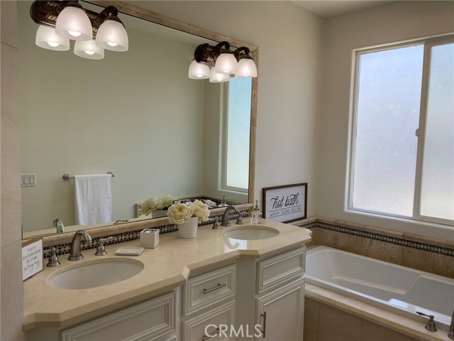 2318 Vanderbilt Lane, Redondo Beach, California 90278, 4 Bedrooms Bedrooms, ,2 BathroomsBathrooms,Residential,Sold,Vanderbilt,SB20150244