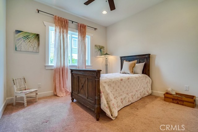 105 S Prospect Avenue, Redondo Beach, California 90277, 4 Bedrooms Bedrooms, ,2 BathroomsBathrooms,Residential,Sold,S Prospect,SB18121161