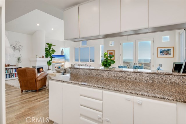4216 Highland Avenue, Manhattan Beach, California 90266, 2 Bedrooms Bedrooms, ,2 BathroomsBathrooms,Residential,Sold,Highland,SB20133464