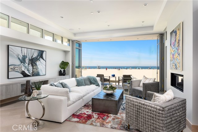 212 The Strand, Hermosa Beach, California 90254, 5 Bedrooms Bedrooms, ,1 BathroomBathrooms,Residential,Sold,The Strand,SB20000113