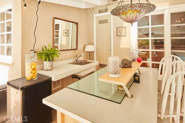 2220 Potrillo Rd, Rolling Hills Estates, California 90274, 3 Bedrooms Bedrooms, ,1 BathroomBathrooms,Residential,Sold,Potrillo Rd,PV19058102