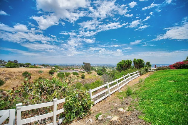 73 Rockinghorse Road, Rancho Palos Verdes, California 90275, 3 Bedrooms Bedrooms, ,2 BathroomsBathrooms,Residential,Sold,Rockinghorse,IN17181127