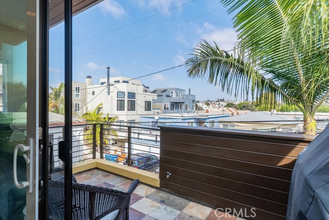 311 Culper Court, Hermosa Beach, California 90254, 3 Bedrooms Bedrooms, ,3 BathroomsBathrooms,Residential,Sold,Culper,SB19244483