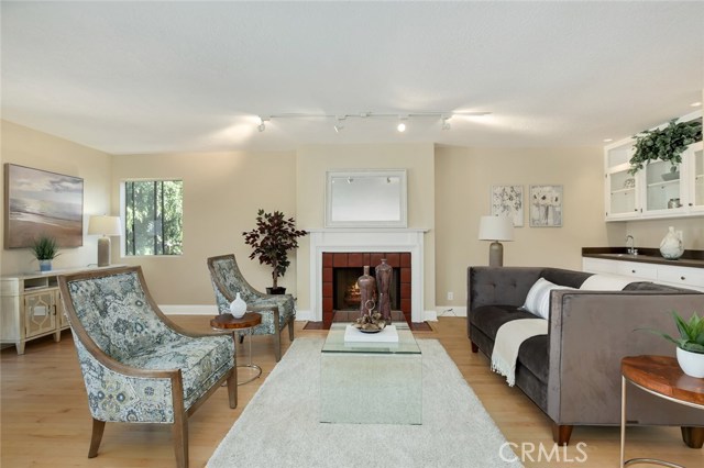 1739 Stanford Avenue, Redondo Beach, California 90278, 3 Bedrooms Bedrooms, ,2 BathroomsBathrooms,Residential,Sold,Stanford,SB18228570