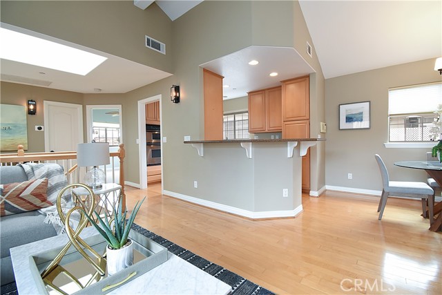 2607 Grant Avenue, Redondo Beach, California 90278, 4 Bedrooms Bedrooms, ,2 BathroomsBathrooms,Residential,Sold,Grant,SB21016292