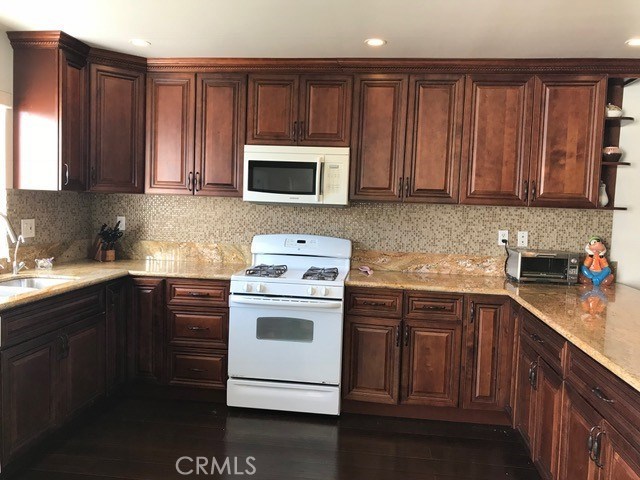 28103 Ridgepoint Court, Rancho Palos Verdes, California 90275, 3 Bedrooms Bedrooms, ,2 BathroomsBathrooms,Residential,Sold,Ridgepoint,SB18048715