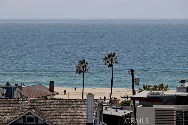 316 24th, Hermosa Beach, California 90254, 3 Bedrooms Bedrooms, ,4 BathroomsBathrooms,Residential,Sold,24th,SB19132480