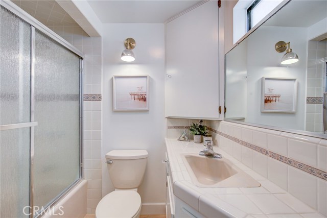 436 1st Street, Manhattan Beach, California 90266, 4 Bedrooms Bedrooms, ,2 BathroomsBathrooms,Residential,Sold,1st,SB20048897