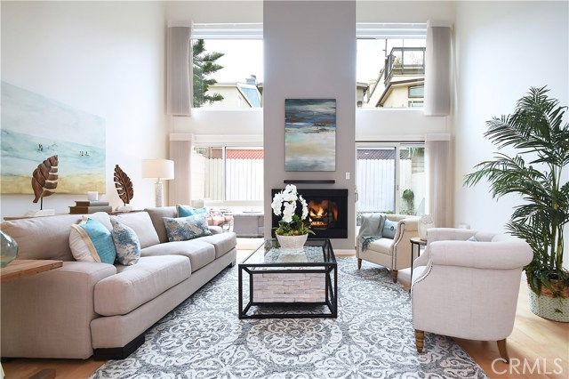 1738 Haynes Lane, Redondo Beach, California 90278, 3 Bedrooms Bedrooms, ,1 BathroomBathrooms,Residential,Sold,Haynes,SB19100682