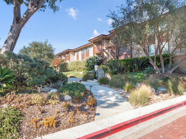 5937 Armaga Spring Road, Rancho Palos Verdes, California 90275, 2 Bedrooms Bedrooms, ,2 BathroomsBathrooms,Residential,Sold,Armaga Spring,PV20211498