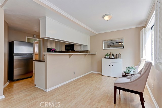 105 Irena Avenue, Redondo Beach, California 90277, 3 Bedrooms Bedrooms, ,3 BathroomsBathrooms,Residential,Sold,Irena,SB17195554