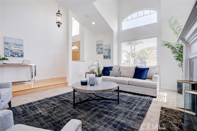 1805 Lynngrove Drive, Manhattan Beach, California 90266, 5 Bedrooms Bedrooms, ,3 BathroomsBathrooms,Residential,Sold,Lynngrove,SB21026495