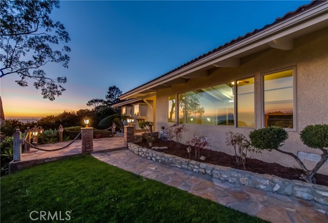 3 Cinnamon Lane, Rancho Palos Verdes, California 90275, 4 Bedrooms Bedrooms, ,3 BathroomsBathrooms,Residential,Sold,Cinnamon,PV18009862