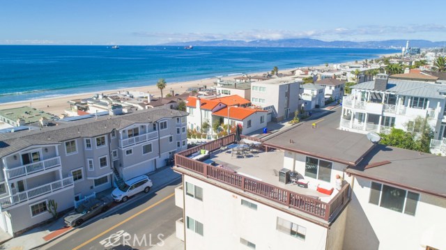 3216 Manhattan Avenue, Manhattan Beach, California 90266, ,Residential Income,Sold,Manhattan,PW17256787