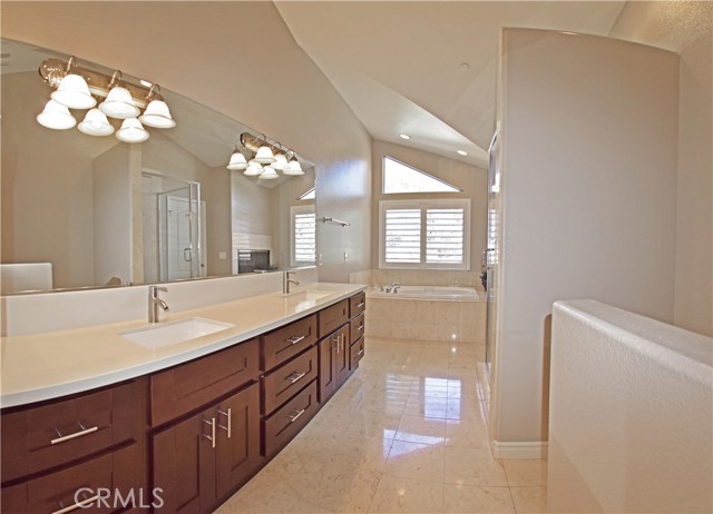 2010 Speyer Lane, Redondo Beach, California 90278, 4 Bedrooms Bedrooms, ,3 BathroomsBathrooms,Residential,Sold,Speyer,SB19176362