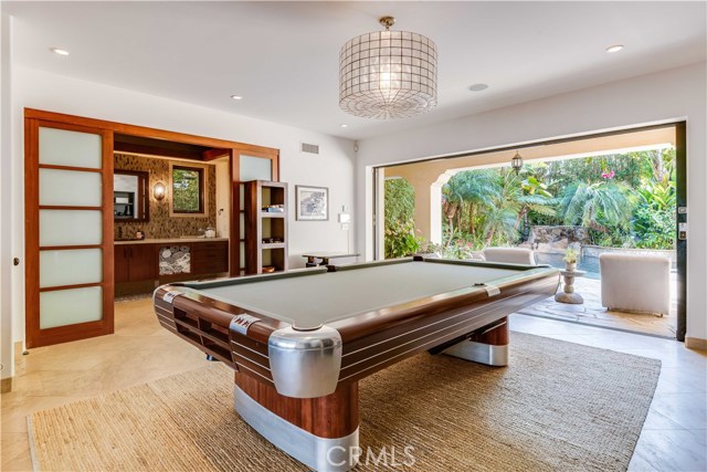 3305 Pine Avenue, Manhattan Beach, California 90266, 4 Bedrooms Bedrooms, ,1 BathroomBathrooms,Residential,Sold,Pine,SB20042109