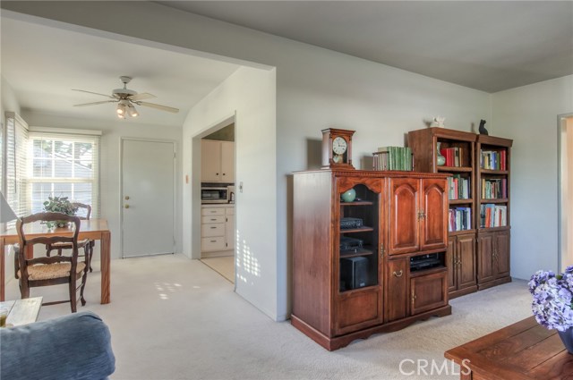 2422 Burritt Avenue, Redondo Beach, California 90278, 3 Bedrooms Bedrooms, ,1 BathroomBathrooms,Residential,Sold,Burritt,SB18291218