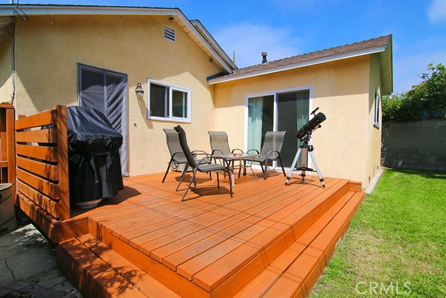 510 Maria Avenue, Redondo Beach, California 90277, 3 Bedrooms Bedrooms, ,1 BathroomBathrooms,Residential,Sold,Maria,SB17161211