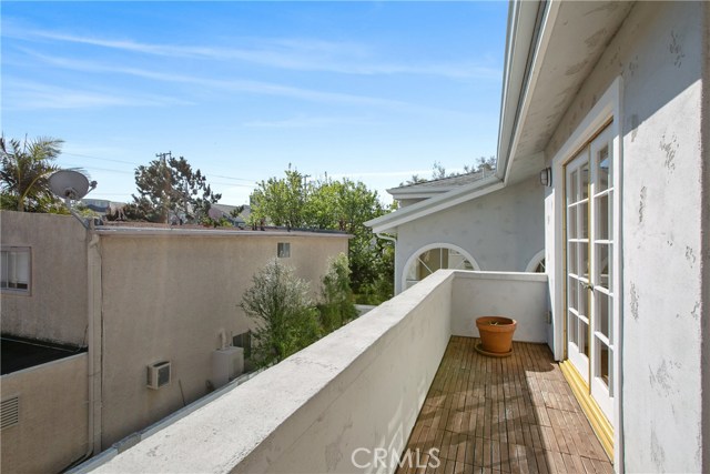 1818 Belmont Lane, Redondo Beach, California 90278, 3 Bedrooms Bedrooms, ,2 BathroomsBathrooms,Residential,Sold,Belmont,SB19055656