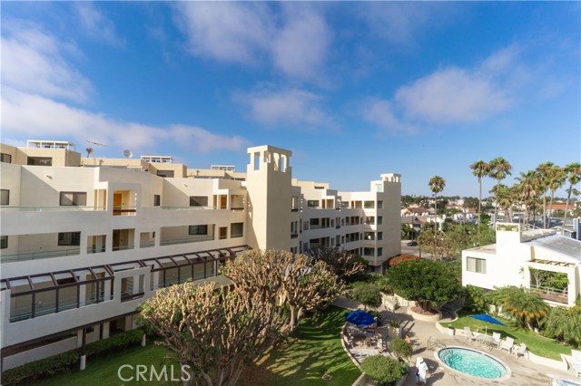 510 The Village, Redondo Beach, California 90277, 2 Bedrooms Bedrooms, ,2 BathroomsBathrooms,Residential,Sold,The Village,SB19198306