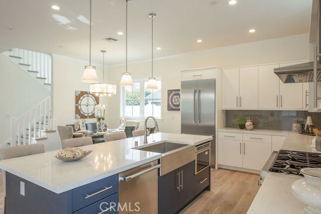 2309 Voorhees Avenue, Redondo Beach, California 90278, 4 Bedrooms Bedrooms, ,3 BathroomsBathrooms,Residential,Sold,Voorhees,SB19080678