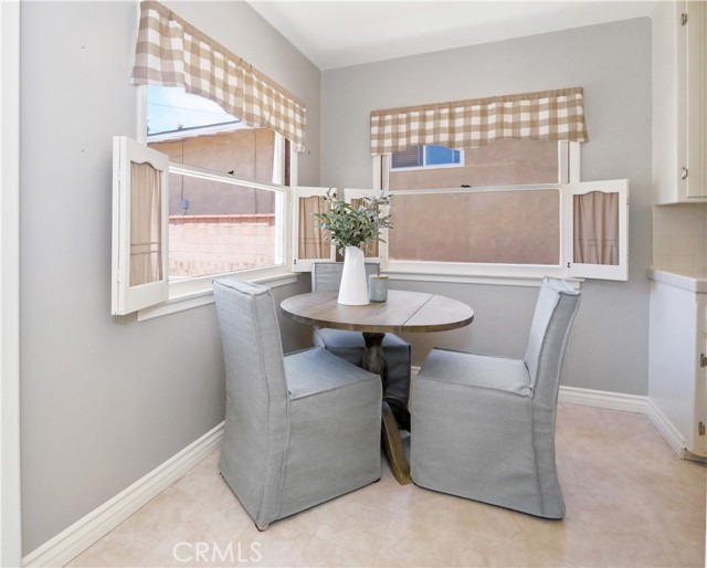 1311 Helberta Avenue, Redondo Beach, California 90277, 4 Bedrooms Bedrooms, ,1 BathroomBathrooms,Residential,Sold,Helberta,PV21135896