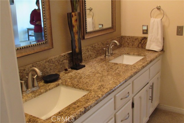 110 Guadalupe Avenue, Redondo Beach, California 90277, 3 Bedrooms Bedrooms, ,1 BathroomBathrooms,Residential,Sold,Guadalupe,OC17057982