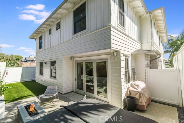 2113 Chestnut Avenue, Manhattan Beach, California 90266, 5 Bedrooms Bedrooms, ,5 BathroomsBathrooms,Residential,Sold,Chestnut,SB20195476