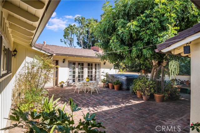 3949 Via Cardelina, Palos Verdes Estates, California 90274, 2 Bedrooms Bedrooms, ,1 BathroomBathrooms,Residential,Sold,Via Cardelina,SB19242727