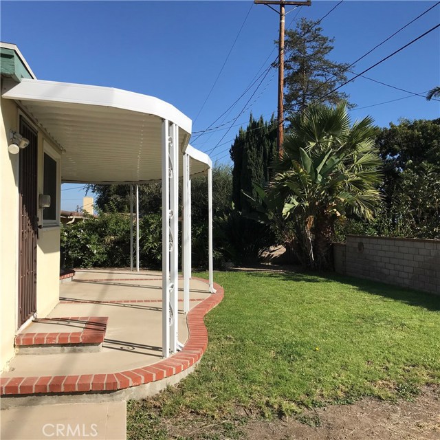 Rear Patio & Yard