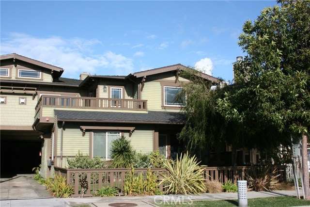 810 Irena Avenue, Redondo Beach, California 90277, 3 Bedrooms Bedrooms, ,2 BathroomsBathrooms,Residential,Sold,Irena,PV17196825