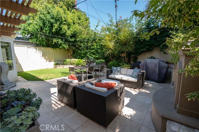 1408 Oak Avenue, Manhattan Beach, California 90266, 5 Bedrooms Bedrooms, ,3 BathroomsBathrooms,Residential,Sold,Oak,SB19227630