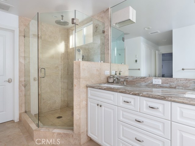 410 31st Street, Manhattan Beach, California 90266, 3 Bedrooms Bedrooms, ,2 BathroomsBathrooms,Residential,Sold,31st,SB20024556