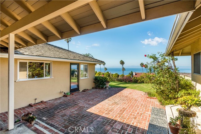 1505 Chelsea Road, Palos Verdes Estates, California 90274, 4 Bedrooms Bedrooms, ,3 BathroomsBathrooms,Residential,Sold,Chelsea,SB20208647