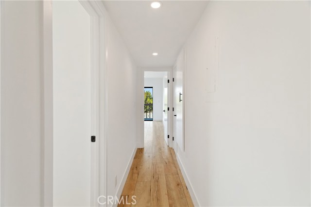 1447 Manhattan Beach Boulevard, Manhattan Beach, California 90266, 3 Bedrooms Bedrooms, ,2 BathroomsBathrooms,Residential,Sold,Manhattan Beach,OC20214796