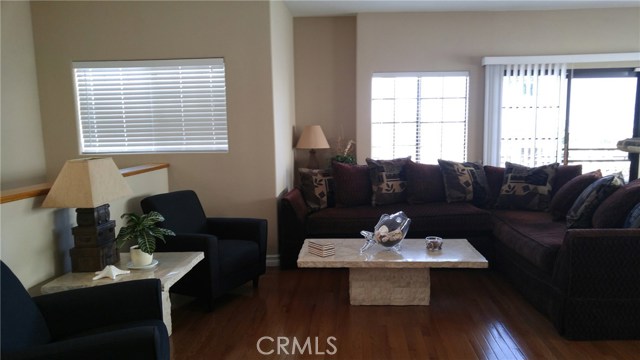 616 Irena Avenue, Redondo Beach, California 90277, 3 Bedrooms Bedrooms, ,3 BathroomsBathrooms,Residential,Sold,Irena,SB17072262