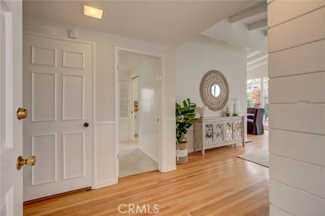 729 12th Street, Manhattan Beach, California 90266, 3 Bedrooms Bedrooms, ,2 BathroomsBathrooms,Residential,Sold,12th,SB19138998