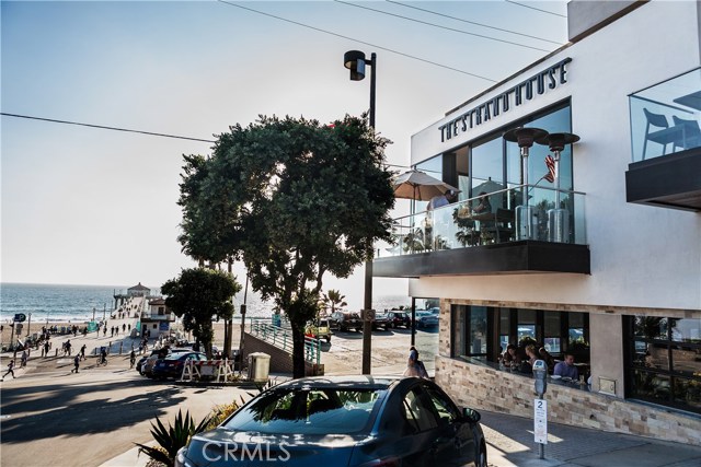 Fabulous restaurants to dine while enjoying the beautiful sunsets and ocean breezes!