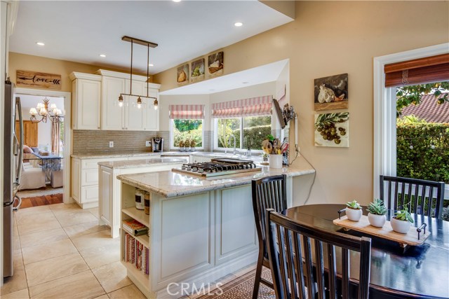 11 Covered Wagon Lane, Rolling Hills Estates, California 90274, 4 Bedrooms Bedrooms, ,4 BathroomsBathrooms,Residential,Sold,Covered Wagon,PV18258893