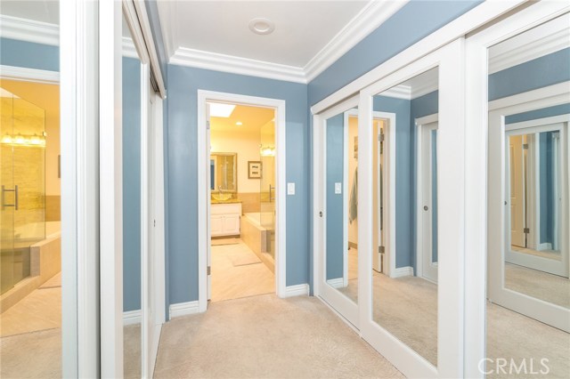 727 Lucia Avenue, Redondo Beach, California 90277, 3 Bedrooms Bedrooms, ,2 BathroomsBathrooms,Residential,Sold,Lucia,SB17222950