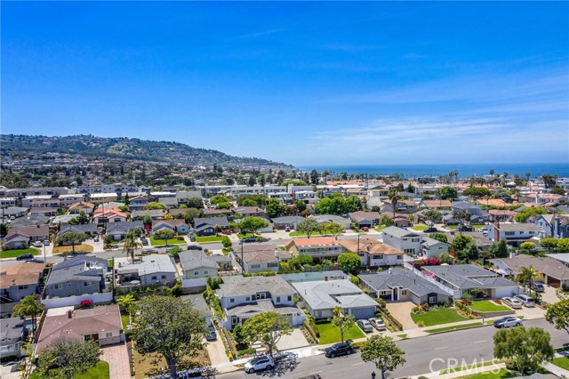 1325 Gertruda Avenue, Redondo Beach, California 90277, 5 Bedrooms Bedrooms, ,4 BathroomsBathrooms,Residential,Sold,Gertruda,SB20095721