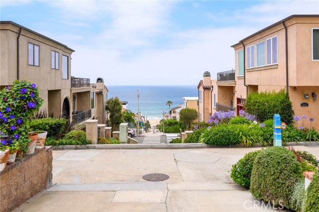 3201 Alma Avenue, Manhattan Beach, California 90266, 2 Bedrooms Bedrooms, ,2 BathroomsBathrooms,Residential,Sold,Alma,SB19163986