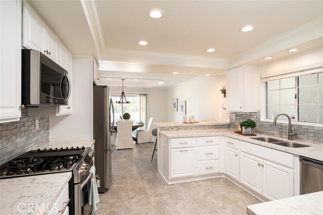 2080 Dorado Drive, Rancho Palos Verdes, California 90275, 4 Bedrooms Bedrooms, ,2 BathroomsBathrooms,Residential,Sold,Dorado,SB21144686