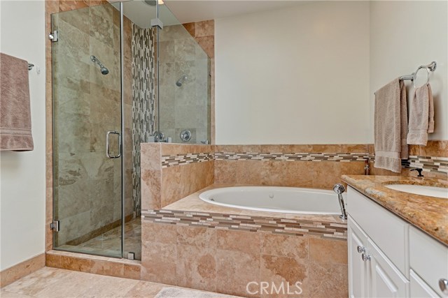 2111 Mathews Avenue, Redondo Beach, California 90278, 3 Bedrooms Bedrooms, ,2 BathroomsBathrooms,Residential,Sold,Mathews,SB17206417