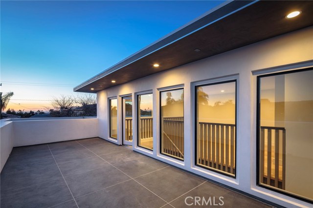 228 Helberta Avenue, Redondo Beach, California 90277, 4 Bedrooms Bedrooms, ,4 BathroomsBathrooms,Residential,Sold,Helberta,PV18015673