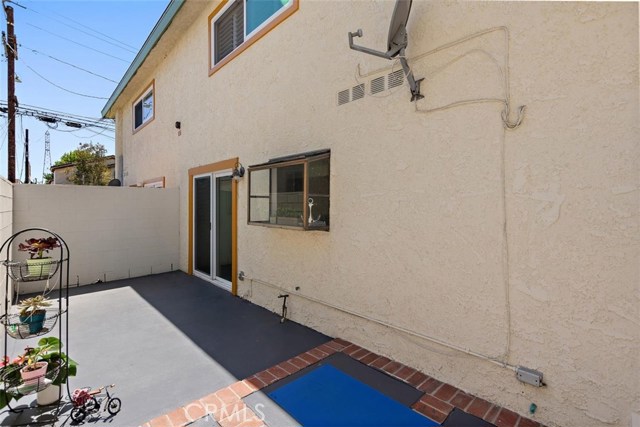 2611 Vanderbilt Lane, Redondo Beach, California 90278, 2 Bedrooms Bedrooms, ,2 BathroomsBathrooms,Residential,Sold,Vanderbilt,SB20167016