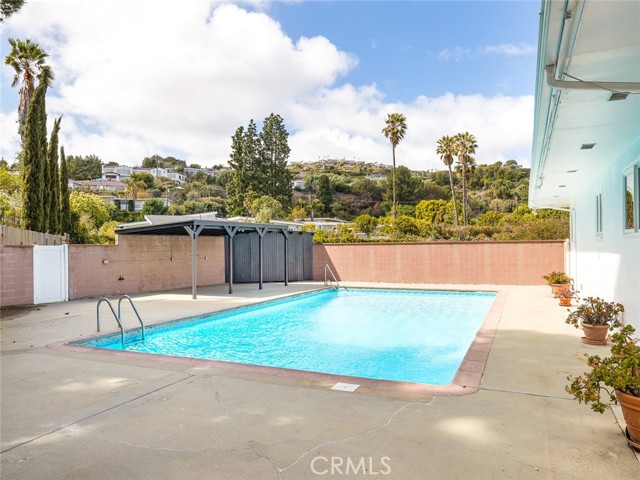 29 Avenida Corona, Rancho Palos Verdes, California 90275, 3 Bedrooms Bedrooms, ,1 BathroomBathrooms,Residential,Sold,Avenida Corona,SB21053923