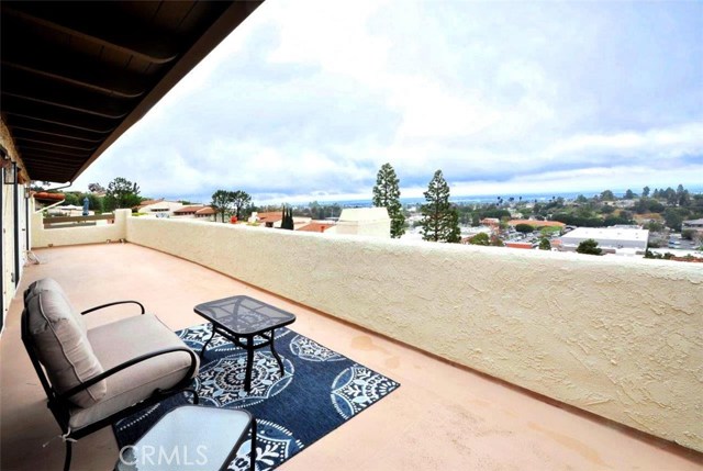 134 Aspen Way, Rolling Hills Estates, California 90274, 3 Bedrooms Bedrooms, ,2 BathroomsBathrooms,Residential,Sold,Aspen,PV19090589