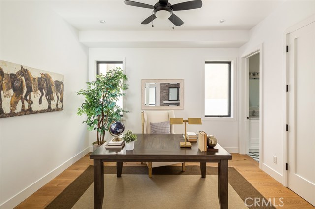 2400 John Street, Manhattan Beach, California 90266, 5 Bedrooms Bedrooms, ,2 BathroomsBathrooms,Residential,Sold,John,SB19208383