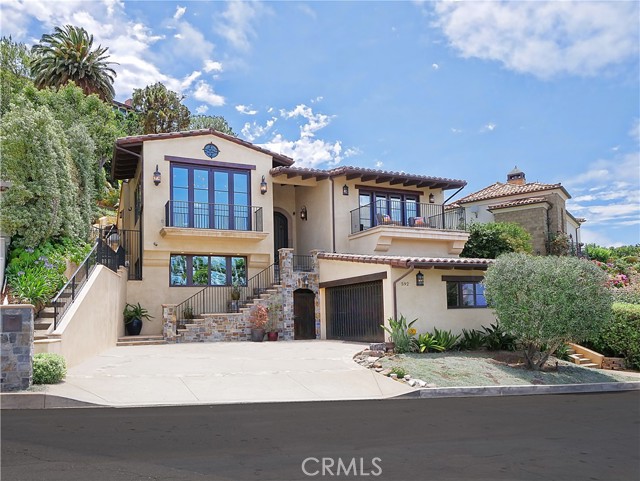 592 Via Almar, Palos Verdes Estates, California 90274, 4 Bedrooms Bedrooms, ,4 BathroomsBathrooms,Residential,Sold,Via Almar,SB21138248